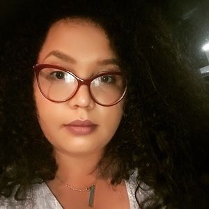 Meet your Posher, Adamarie